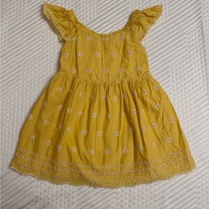 5 for $20 - Old Navy Embroidered Flutter Sleeve Dress - Size 4T